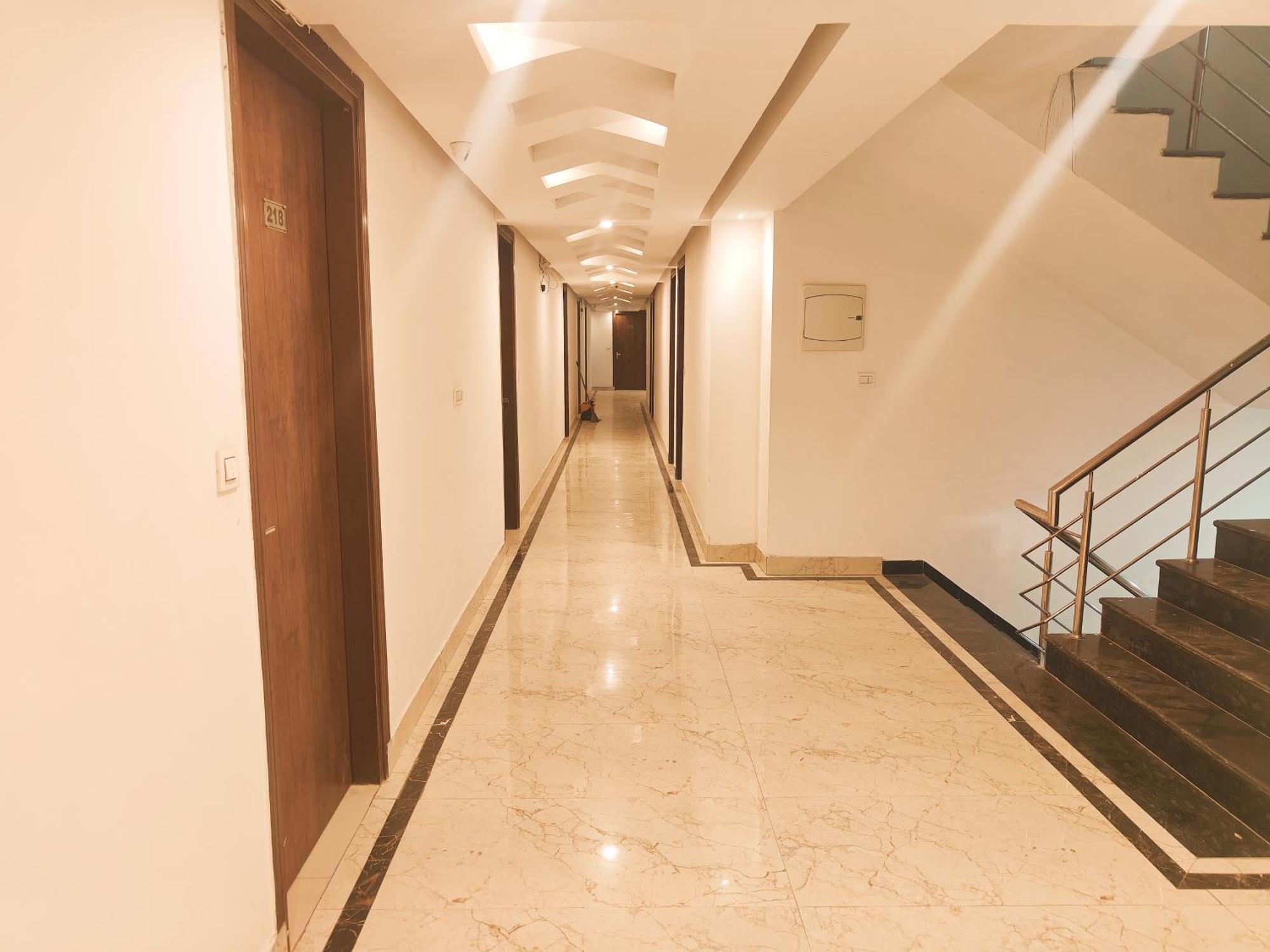 Hotel The Tark Near Igi Airport New Delhi